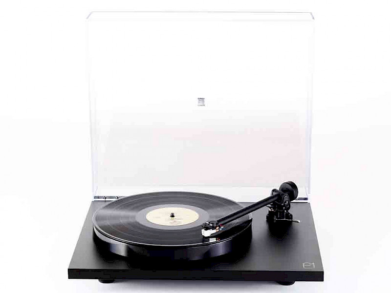 Rega Planar 1 Matt Black
